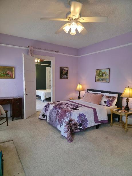 The Kings Throne Inn And Guest House Toledo Exterior photo
